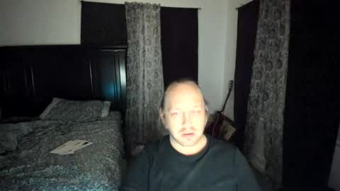 bigmike20129020 online show from February 15, 10:03 am