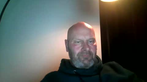 bigmike3339 online show from January 2, 8:02 pm