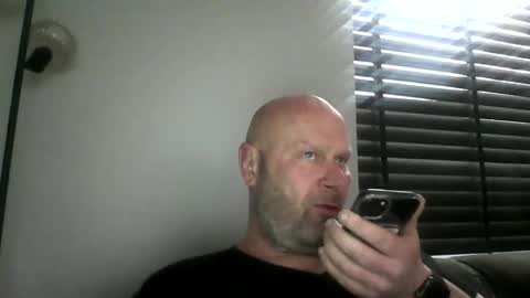 bigmike3339 online show from February 12, 8:29 am