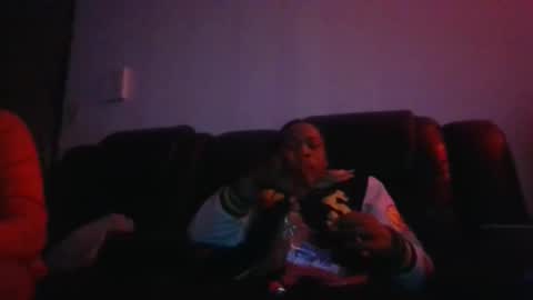 bignhard3000 online show from December 19, 8:43 am