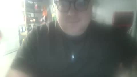 Big Red online show from November 28, 11:12 pm