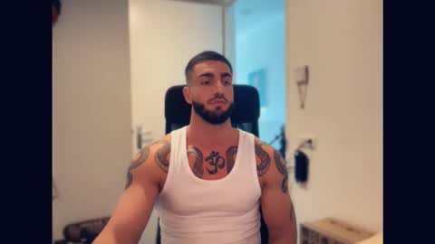 Snapshot of bigsnakeman1995 chatting on September 26, 2:25 pm Gogo online show from September 26, 2:25 pm