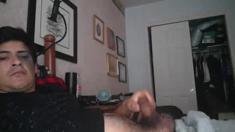 Snapshot of bigtime139461 chatting on January 17, 3:43 pm bigtime139461 online show from January 17, 3:43 pm