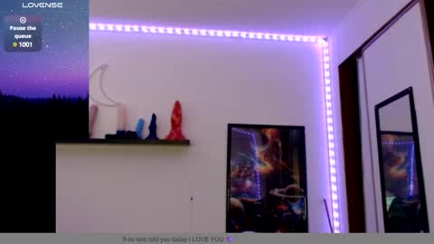 Nichole lights online show from January 21, 10:08 pm
