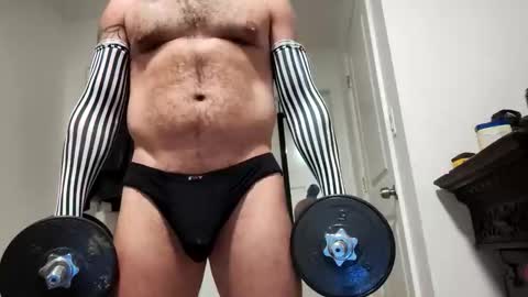 Snapshot of bigtopcircus chatting on September 24, 12:39 am bigtopcircus online show from September 24, 12:39 am