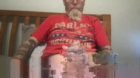 Bigwhitedickdaddy and BabyCakes online show from January 7, 11:37 am