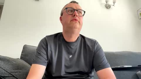 Just call me master online show from April 24, 1:13 pm