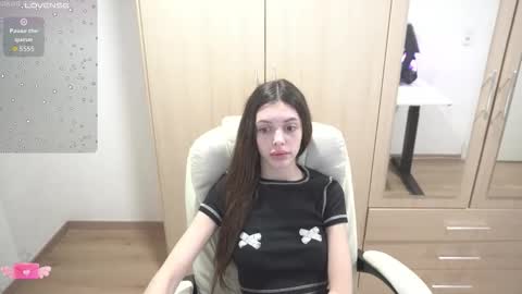 billy1love online show from December 2, 2:21 am