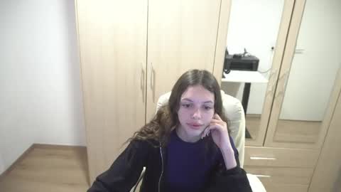 billy1love online show from April 23, 1:13 am