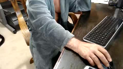 billy471 online show from April 23, 5:14 pm