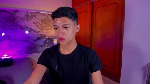 Sam online show from April 21, 12:23 pm