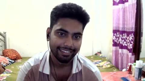 birbikrom104 online show from June 2, 4:09 pm
