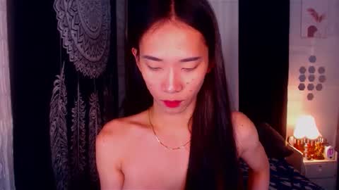 Snapshot of bitch_destroyer chatting on February 19, 6:32 pm EVA online show from February 19, 6:32 pm