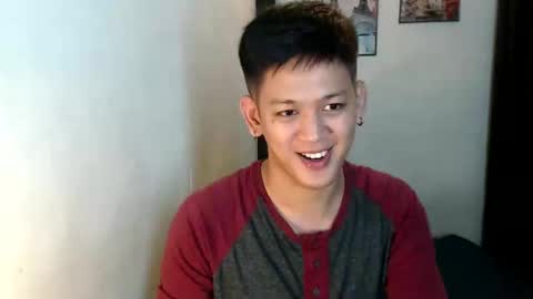 alex online show from February 8, 9:46 pm