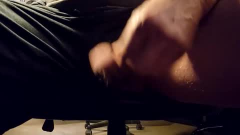 Snapshot of bkupsguy chatting on October 16, 1:27 am bkupsguy online show from October 16, 1:27 am