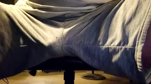 Snapshot of bkupsguy chatting on September 20, 2:14 am bkupsguy online show from September 20, 2:14 am