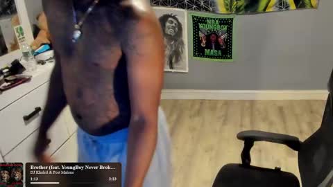 Plant Base Streamers From Pennsylvania online show from November 3, 11:28 pm