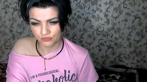 black_hot_01 online show from November 22, 5:17 am