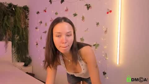 Jenny online show from June 6, 8:42 am