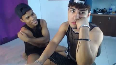 black_men9 online show from May 14, 7:23 pm