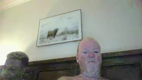 black_n_white4 online show from May 22, 10:38 pm