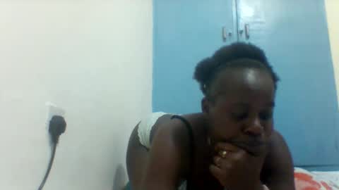 black_naughty900 online show from October 30, 7:14 pm