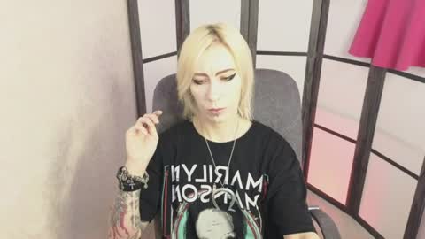 Emily online show from June 13, 8:14 am