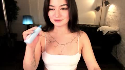 Snapshot of black_pant3r chatting on September 24, 2:51 am Mon Mon online show from September 24, 2:51 am