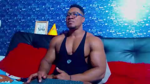 duglas online show from December 14, 7:09 pm