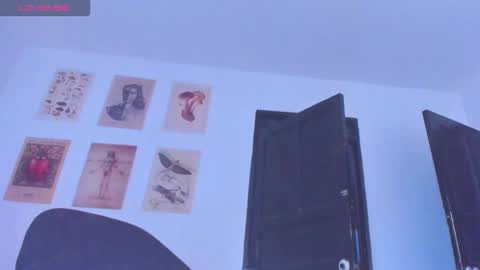 Bryan  online show from December 3, 4:02 am