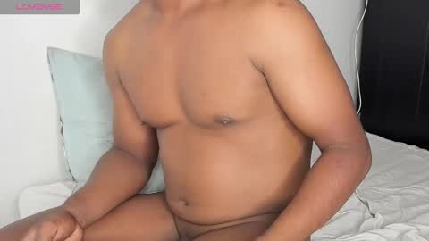 blackandwhite1_ online show from February 20, 12:52 am