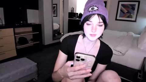 Ella online show from February 26, 2:26 am