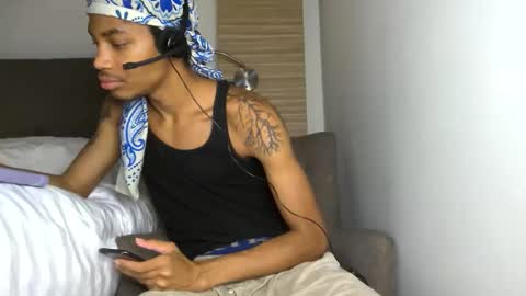 BlackBullTitus online show from April 30, 12:48 am