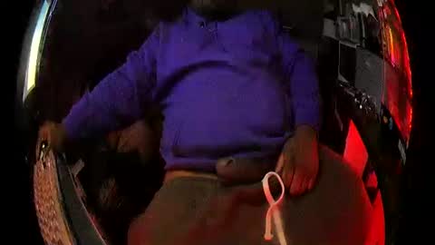 Black online show from February 19, 4:44 am