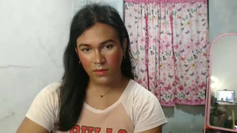 Ellez online show from April 23, 12:29 pm