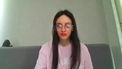 Ivy online show from March 31, 2:06 pm