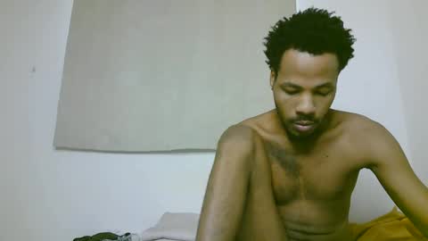 Snapshot of blackzilian_ chatting on October 22, 10:07 am HASSAN online show from October 22, 10:07 am