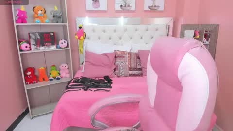 blaiir_moon online show from March 6, 8:52 pm