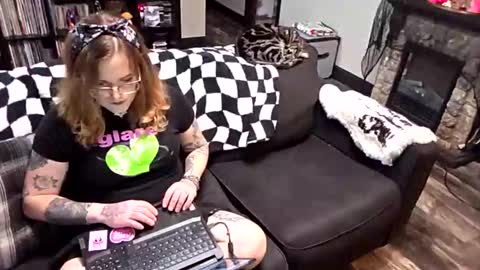 blairxskylar online show from March 16, 2:54 pm