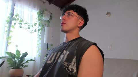 Blake Levi  Independent Model online show from February 6, 5:37 pm