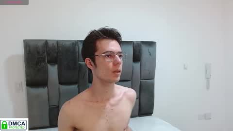 blakeshatter online show from December 2, 12:31 am