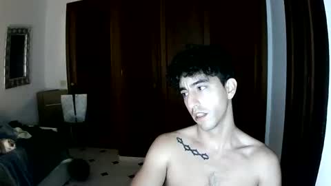 Snapshot of blckfaith chatting on October 28, 4:24 am blckfaith online show from October 28, 4:24 am