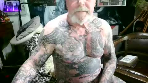 blindsurfer780299 online show from March 23, 9:58 am