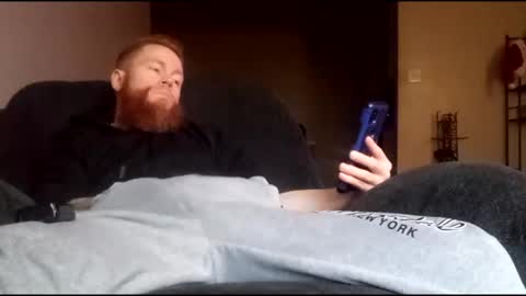 bllg3 online show from December 17, 8:48 pm