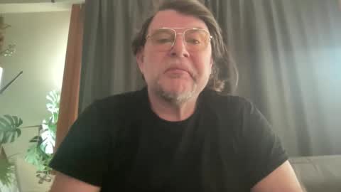 BlIdoL online show from February 19, 10:47 am