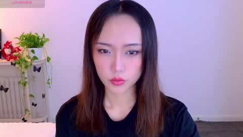 YoYo online show from May 29, 8:45 am
