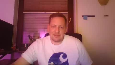 blonde32m online show from November 7, 5:04 pm