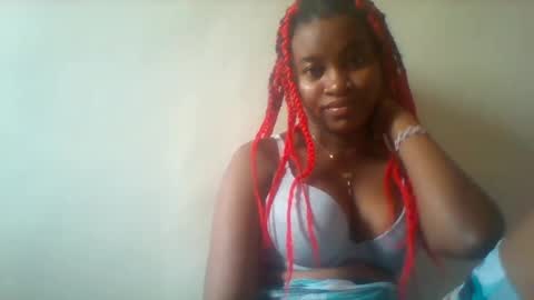Snapshot of blondebarbiey chatting on February 23, 6:38 am blonde online show from February 23, 6:38 am