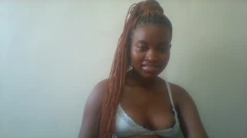 Snapshot of blondebarbiey chatting on March 8, 4:45 am blonde online show from March 8, 4:45 am