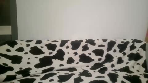 Snapshot of blondegirlg chatting on February 23, 12:05 pm blondegirlg online show from February 23, 12:05 pm